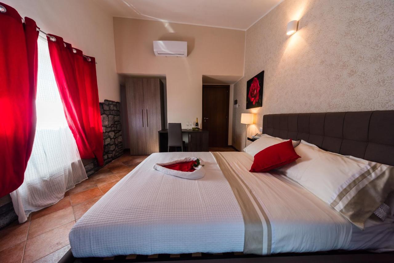 Le Undici Rose Hotel Витербо Экстерьер фото