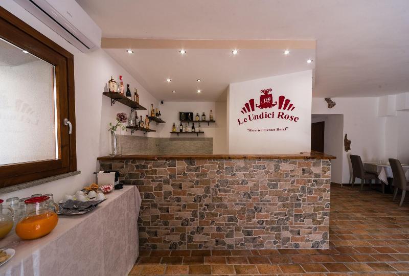 Le Undici Rose Hotel Витербо Экстерьер фото