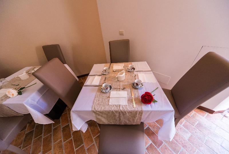 Le Undici Rose Hotel Витербо Экстерьер фото