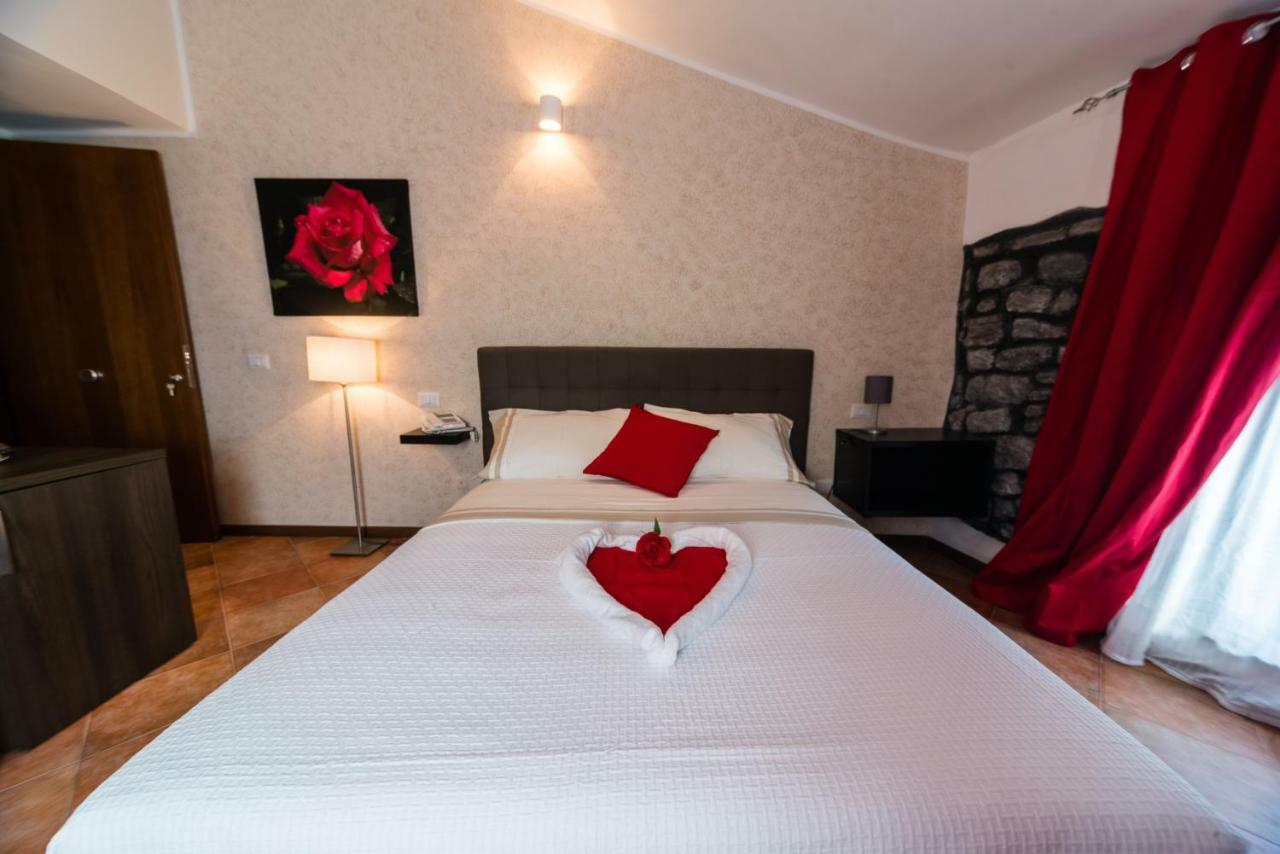 Le Undici Rose Hotel Витербо Экстерьер фото