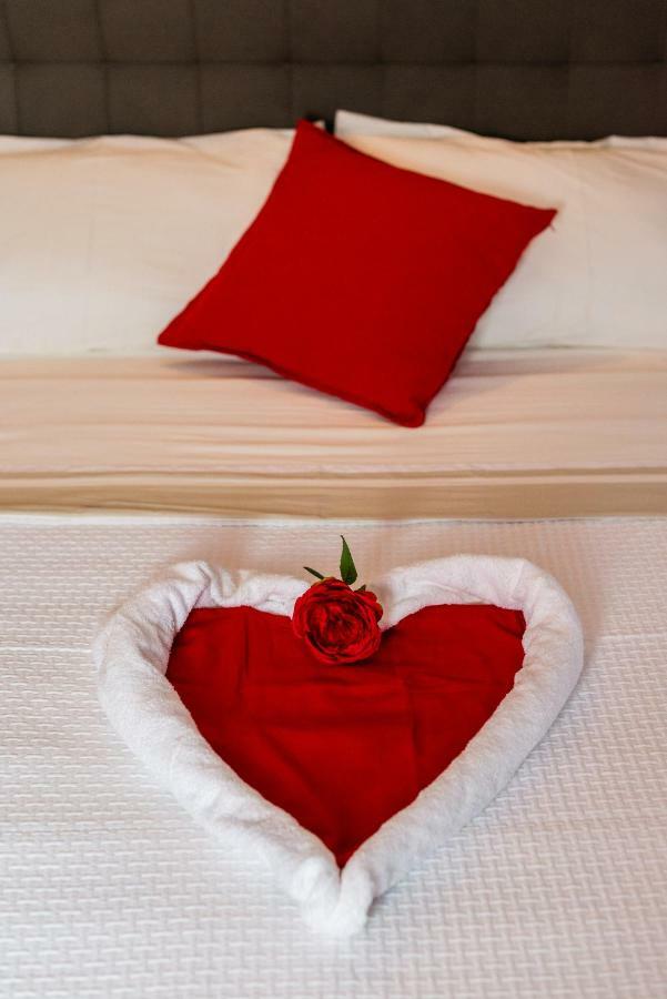 Le Undici Rose Hotel Витербо Экстерьер фото