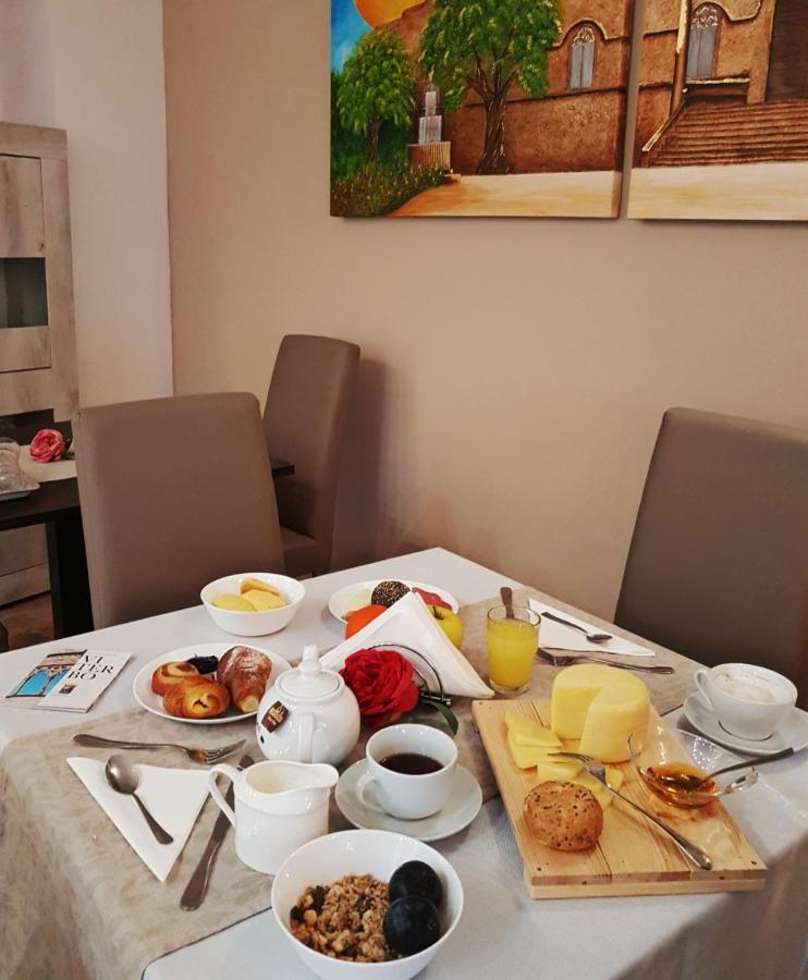 Le Undici Rose Hotel Витербо Экстерьер фото